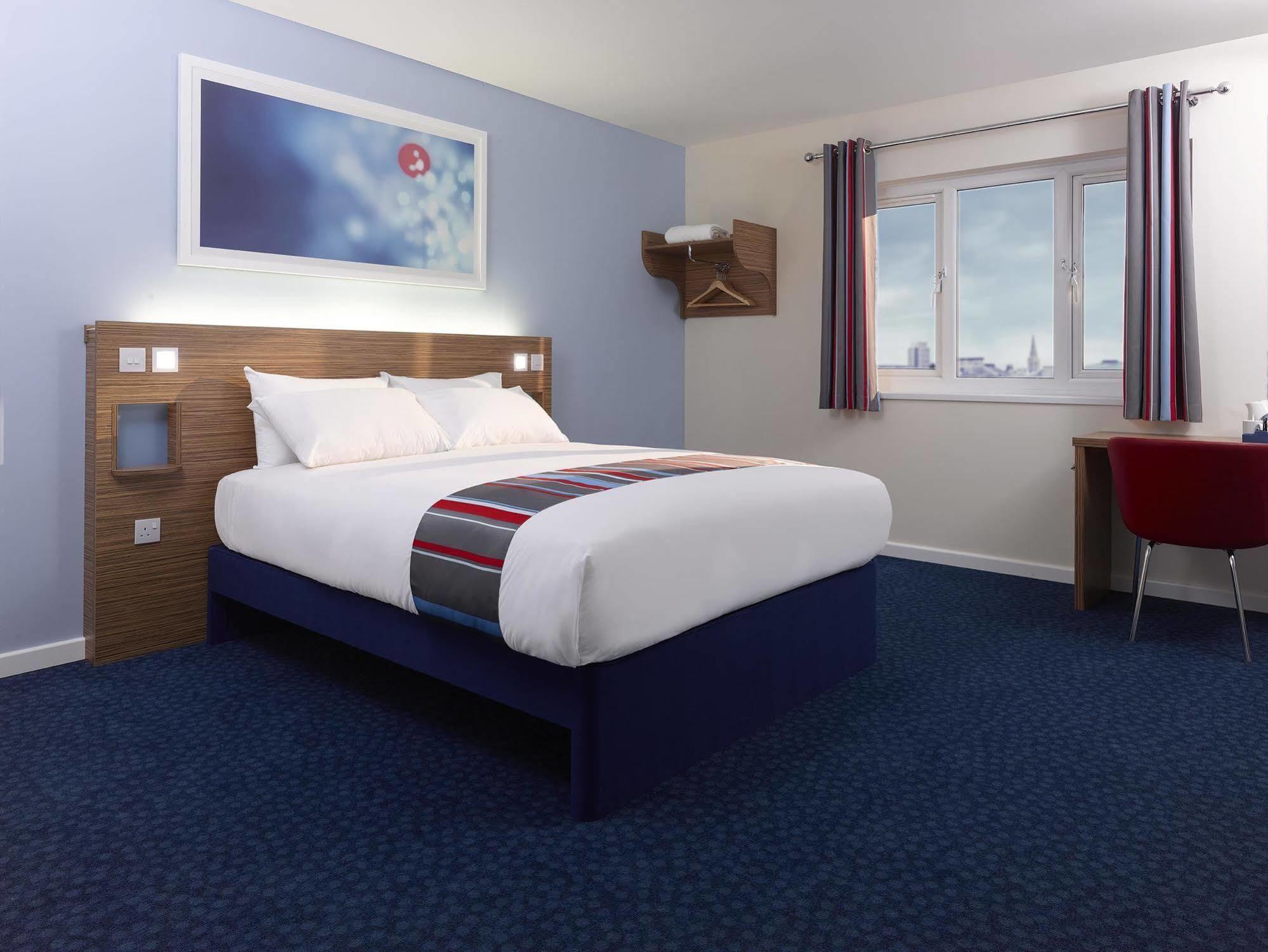 Travelodge London Wembley Exterior foto