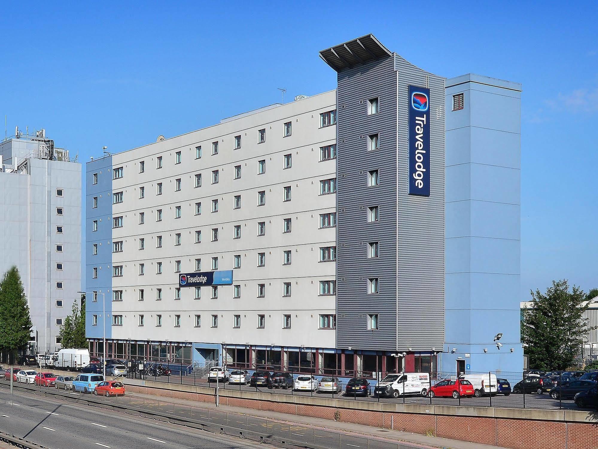 Travelodge London Wembley Exterior foto