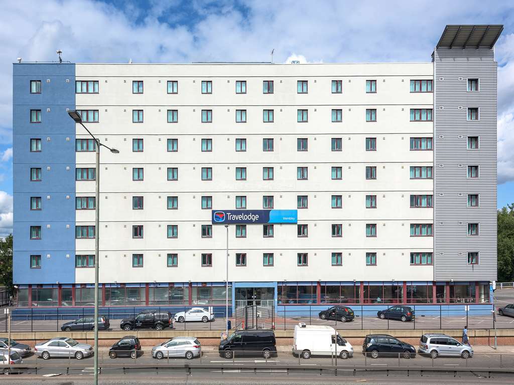 Travelodge London Wembley Exterior foto